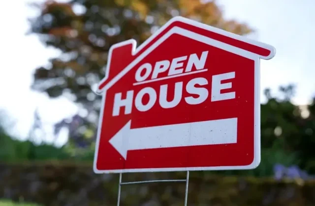 With mortgage rates eyeing the 7% mark, real estate agents’ advice to sellers differs vastly from five years ago